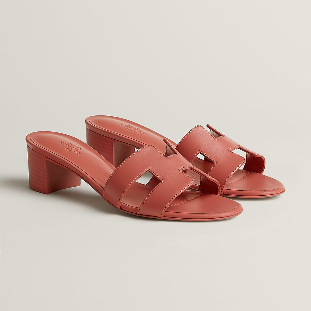 HERMES 赤 ベルベット タンクトップ Sandália Oasis - Vermelho | Hermès Brasil